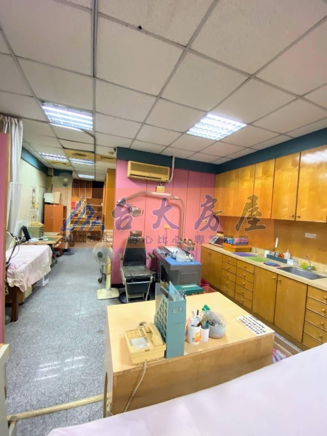大三園店面室內