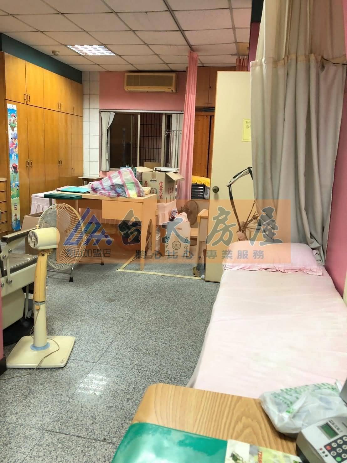 大三園店面室內
